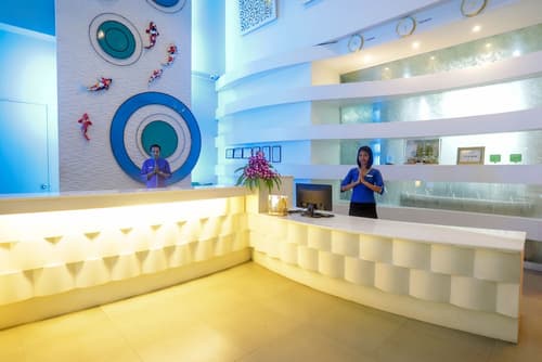 A2 Pool Resort, Lobby