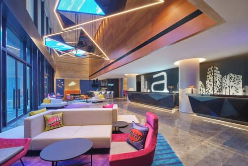 Aloft Singapore Novena, Lobby lounge