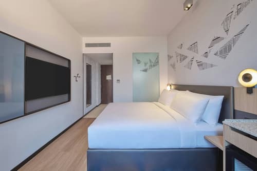 Aloft Singapore Novena, Room