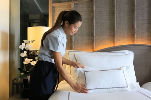 Riva Surya Bangkok, Room