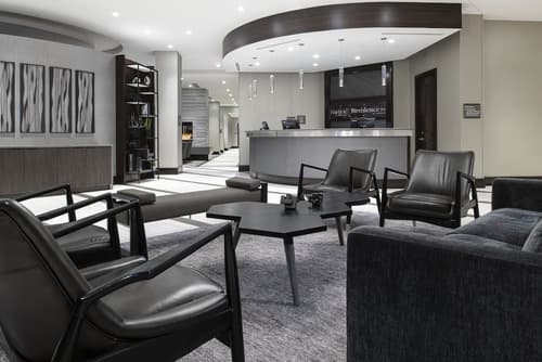 Residence Inn Boston Logan Airport/Chelsea, Lobby sitting area