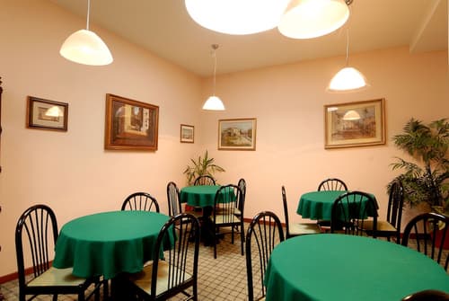 Hotel 5 Terre, Dining