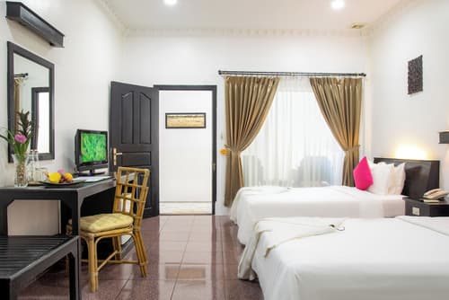 The Oasis Harbor, Room