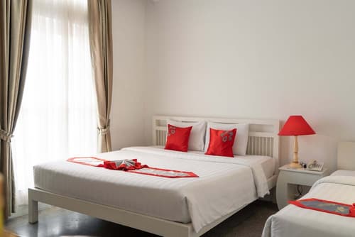 Frangipani Royal Palace Hotel, Room