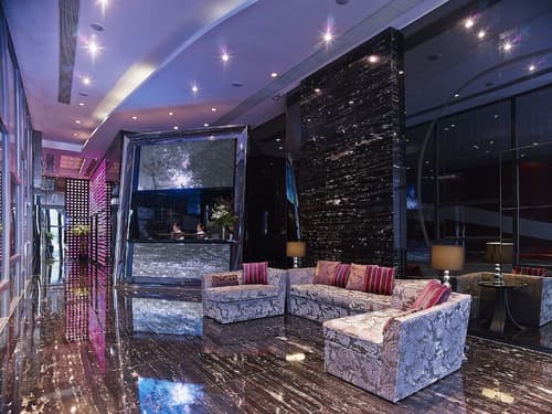 Dorsett Kwun Tong, Hong Kong, Lobby