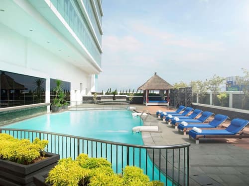 Novotel Jakarta Gajah Mada, Miscellaneous