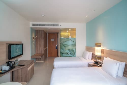 Holiday Inn Express Phuket Patong Beach Central by IHG, Room