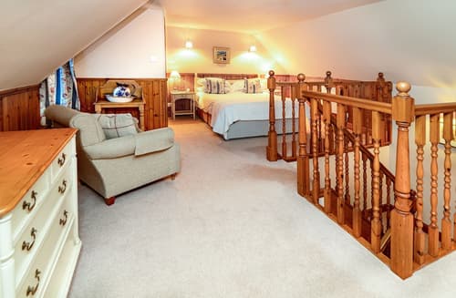 Eilean Iarmain, Room