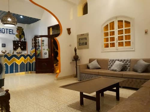 Cleopatra Hotel Luxor, Reception