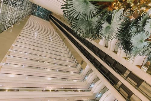 Dusit Thani Abu Dhabi, Lobby