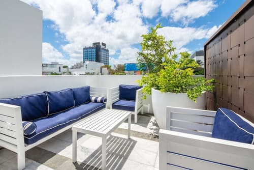 Gale South Beach, Curio Collection by Hilton, Room