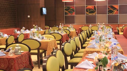 Crowne Plaza Madinah by IHG, Restaurant