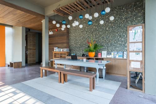 Baan Ploy Sea, Reception