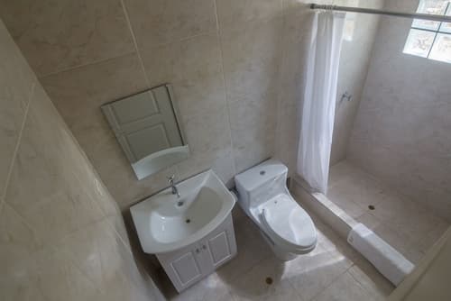 Don Giovanni Máncora, Room