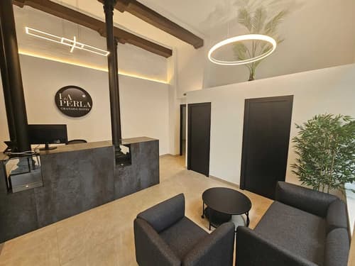 La Perla Granada Suites