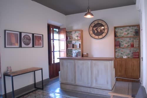 La Perla Granada Suites