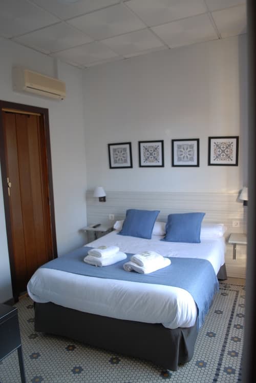 La Perla Granada Suites
