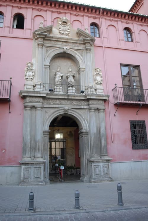 La Perla Granada Suites