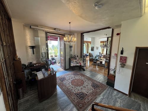 Hotel La Fontana, Reception