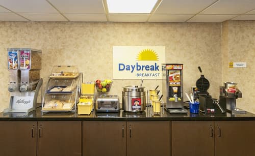Days Inn by Wyndham Duluth Lakewalk, Breakfast area