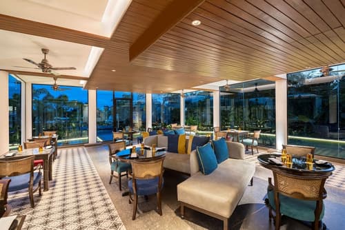 Radisson Resort Pondicherry Bay, Lobby lounge