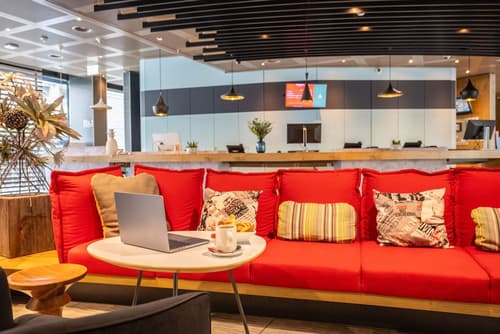 ibis Geneve Centre Nations, Lobby sitting area