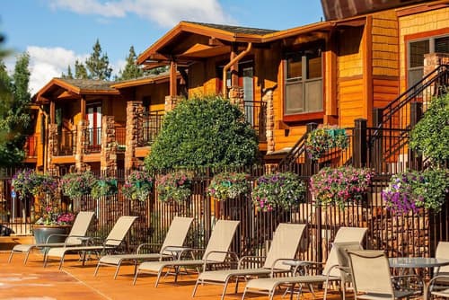 Cable Mountain Lodge, Outdoor pool