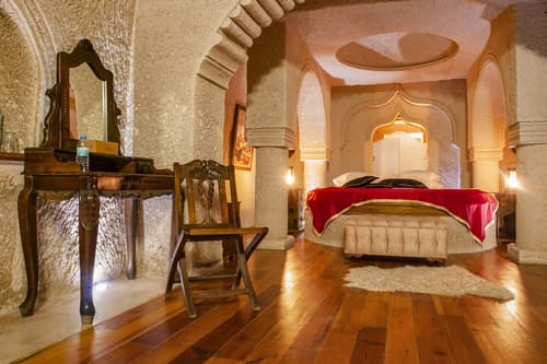 Ottoman Cave Suites, Room