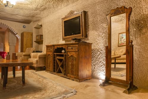Ottoman Cave Suites, Room