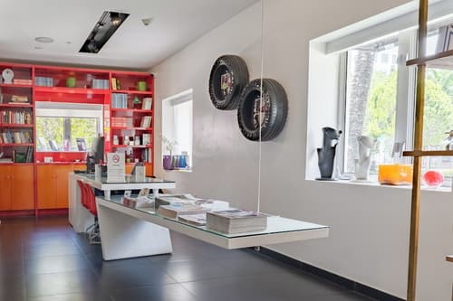 Blanc Kara - Adults Only, Reception