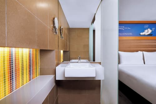 Aloft Kuala Lumpur Sentral, Room