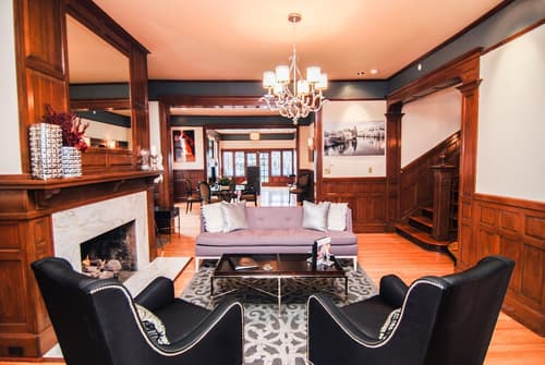 Blackwell Hotel, Lobby sitting area