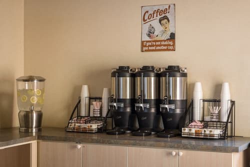 River Canyon Lodge, Coffee service