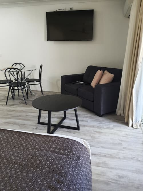 Aston Hill Motor Lodge, Room