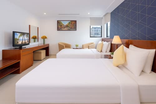 White Lotus Hotel Saigon
