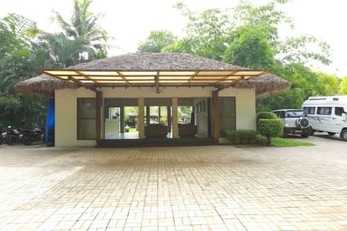 Deshadan Backwater Resort, Interior entrance