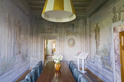 Villa Tolomei Hotel & Resort, Lobby sitting area