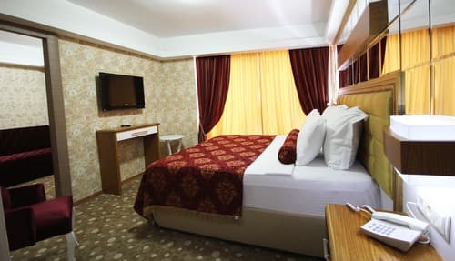 Grand Corner Hotel - Boutique Class, Room