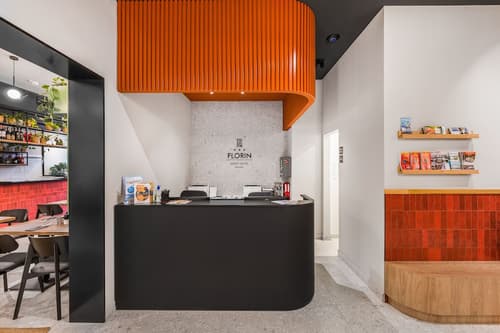 Florin Apart Hotel, Reception