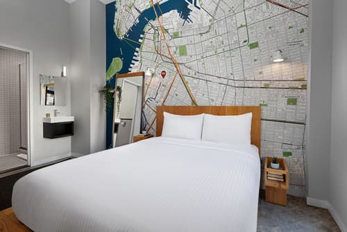 The Baltic Hotel, Room