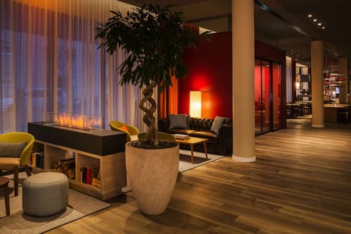 IntercityHotel Graz, Lobby