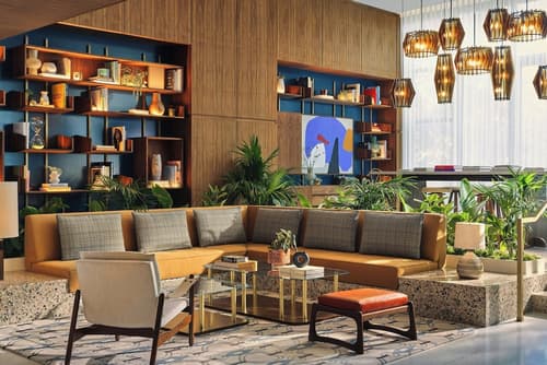 The Hollywood Grande, Autograph Collection, Lobby