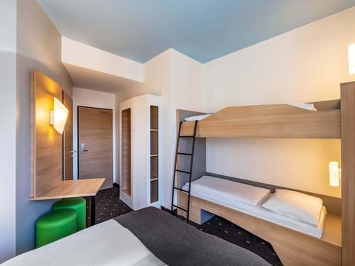 B&B Hotel Freiburg-Süd