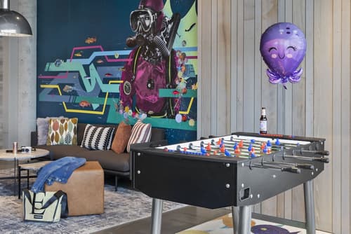 Moxy Bergen, Lobby lounge