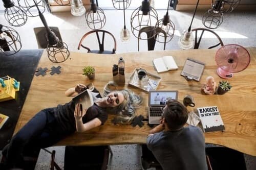 Moxy Bergen, Lobby lounge