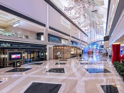 Conrad Las Vegas at Resorts World