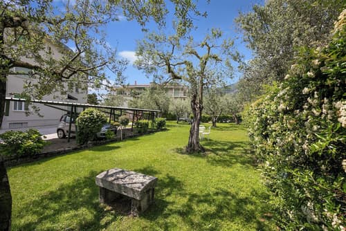 Margherita Near Lake - Family Friendly