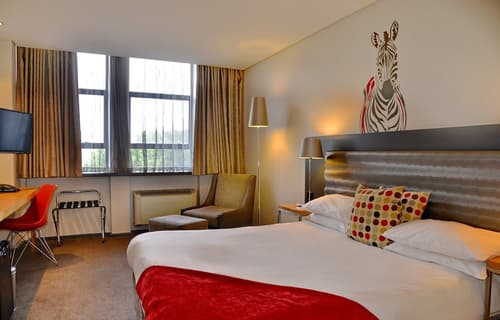 Fountains Hotel Cape Town, Room