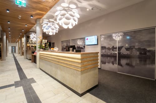 Hotel INCLUDiO, Reception