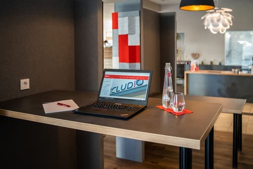 Hotel INCLUDiO, Interior entrance